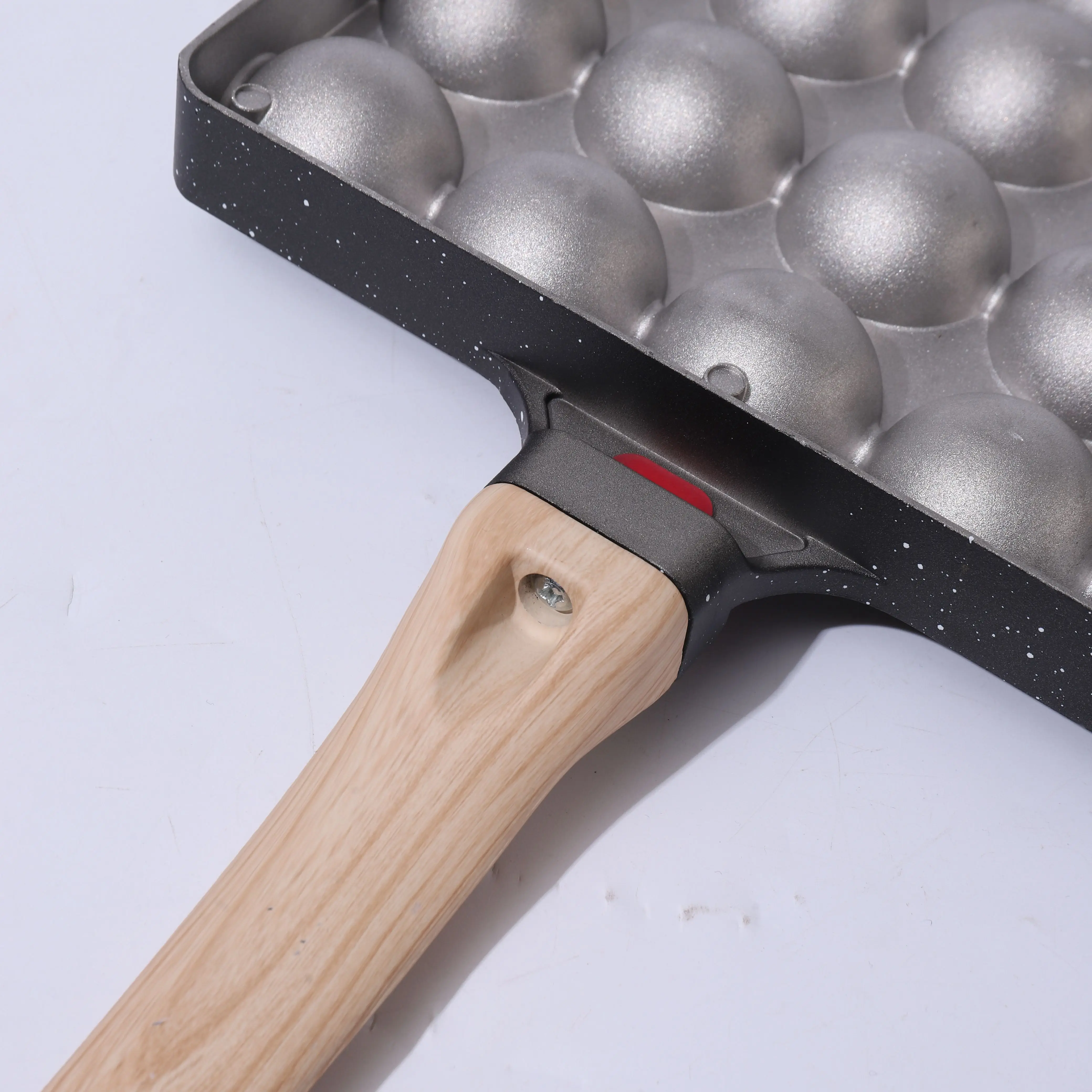 New Design Good Quality Octopus Balls Eggs Grill Pan Black Round Frying Pan Grill Pan Bbq