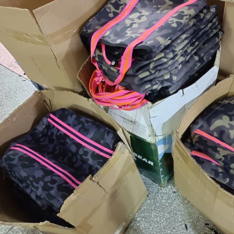 2021 Neoprene travel bags wholesale foldable travel duffel bag neoprene waterproof gym duffel bag