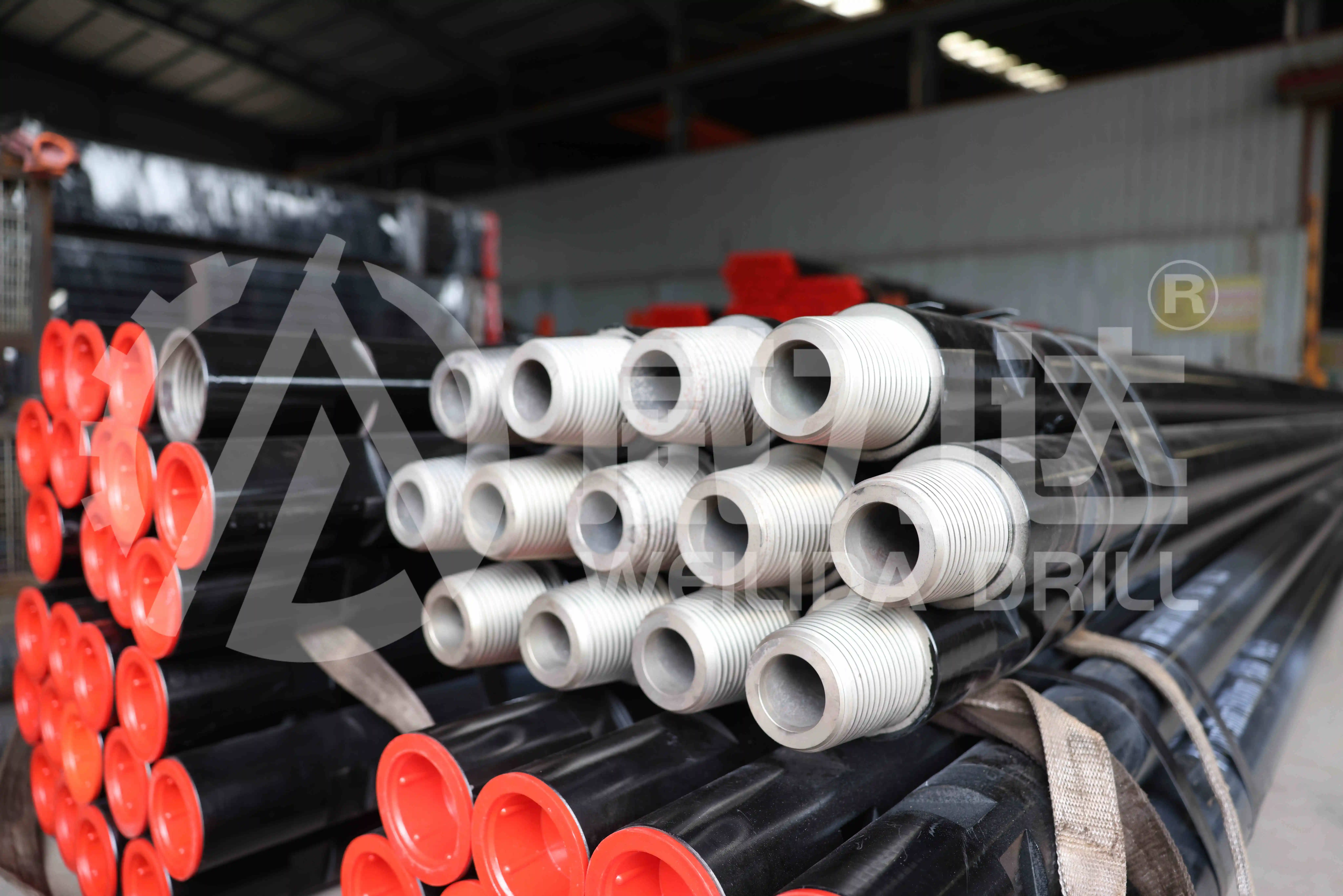 Oil Casing Pipe API 5CT Grade L80 Steel Seamless Pipe Round Cheap Price Drill Pipe Black Painting