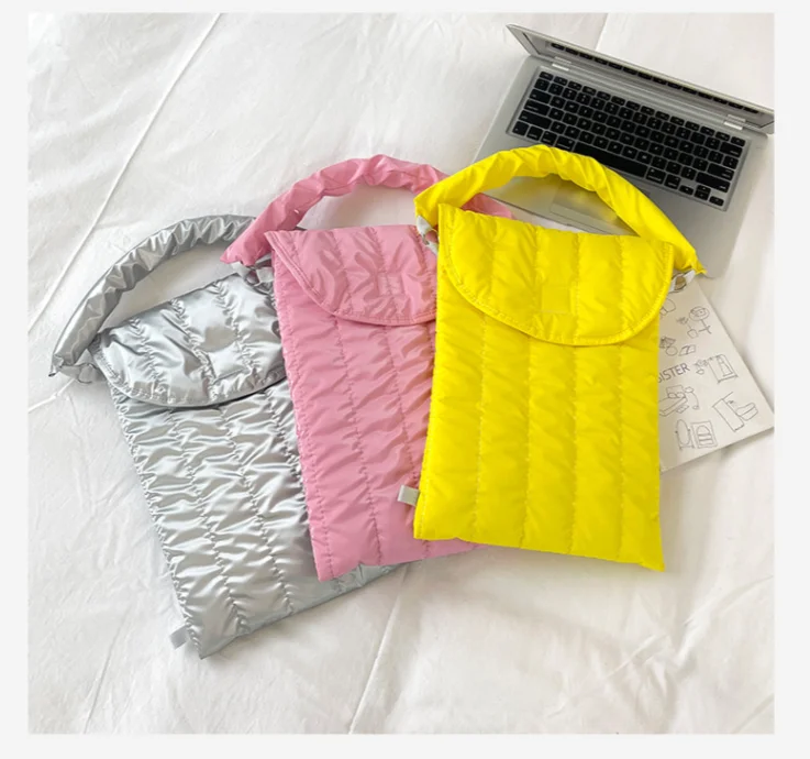 OEM Bolsos Women Fashion Nylon Puffy Tablet Sleeve Case Laptop Hand Bag Girls Notebook Inner Flat Computer Bag Custom logo Purse