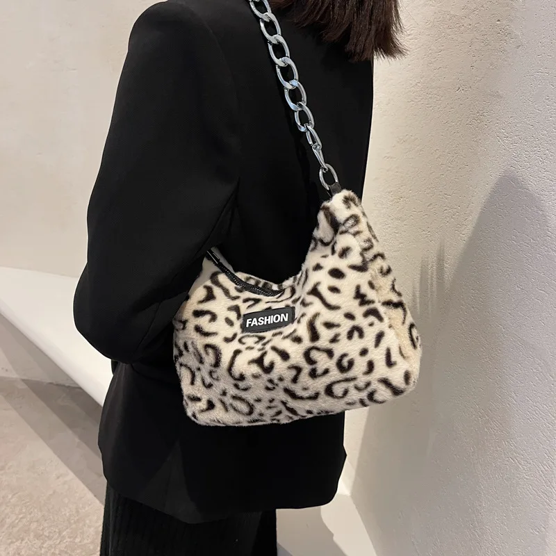 New Mao Mao Bag Korean Fashion Chain Underarm Shoulder Bag Ins Street Trend Crossbody Bag