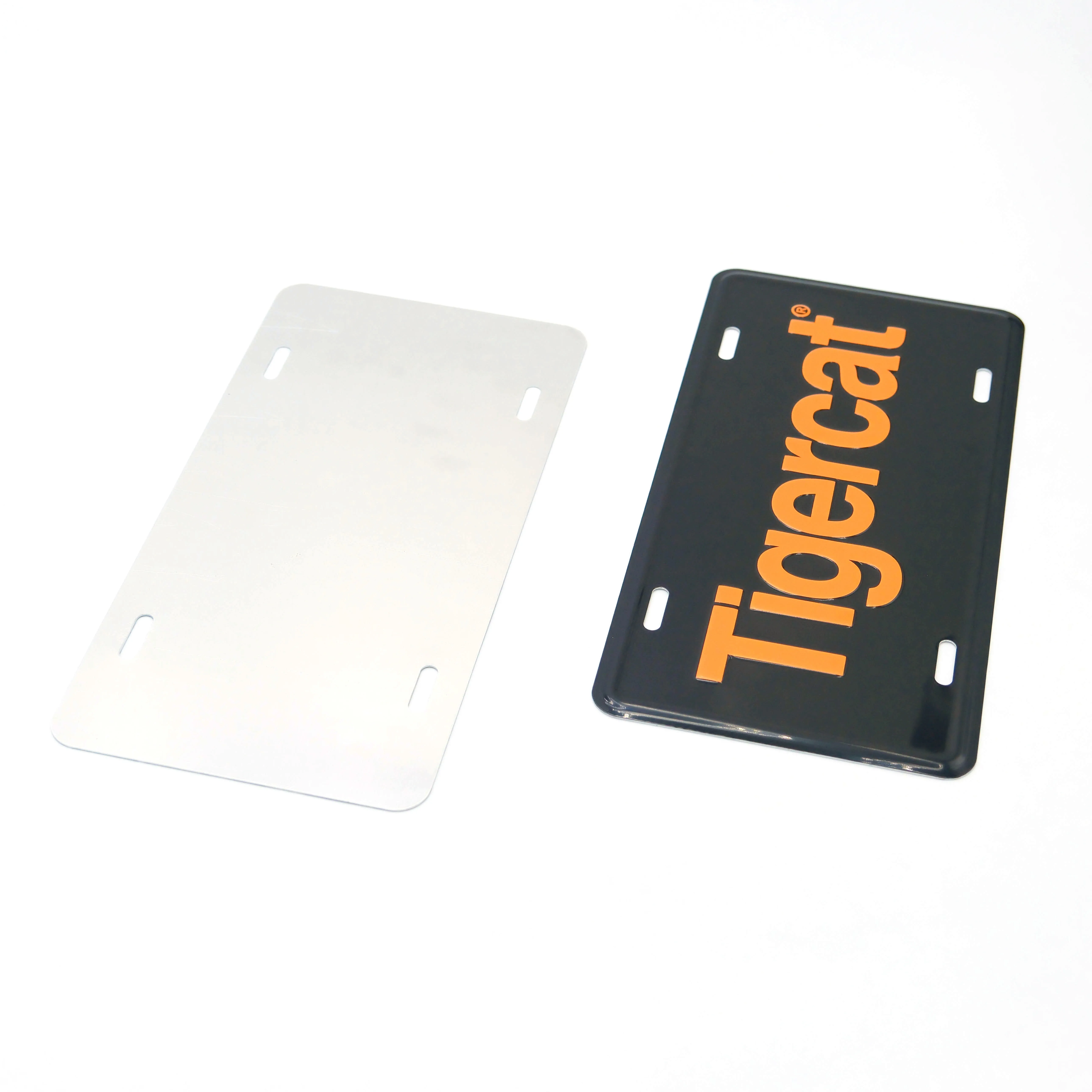 Wholesale Custom Aluminum License Plates with Embossed license plate making machine blackout license plate with remote