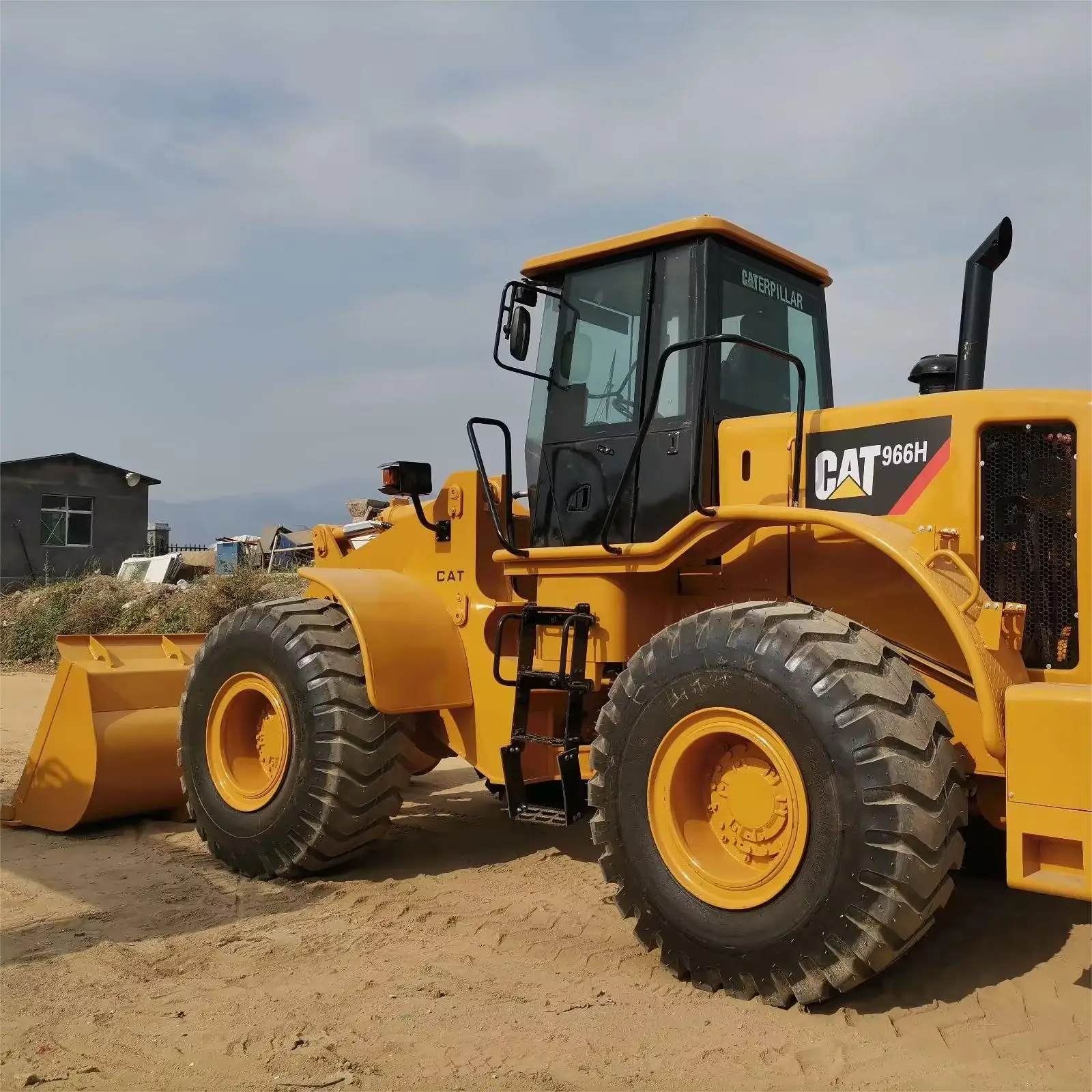 Used Good Condition Construction Site CAT 966H Payloader Machinery
