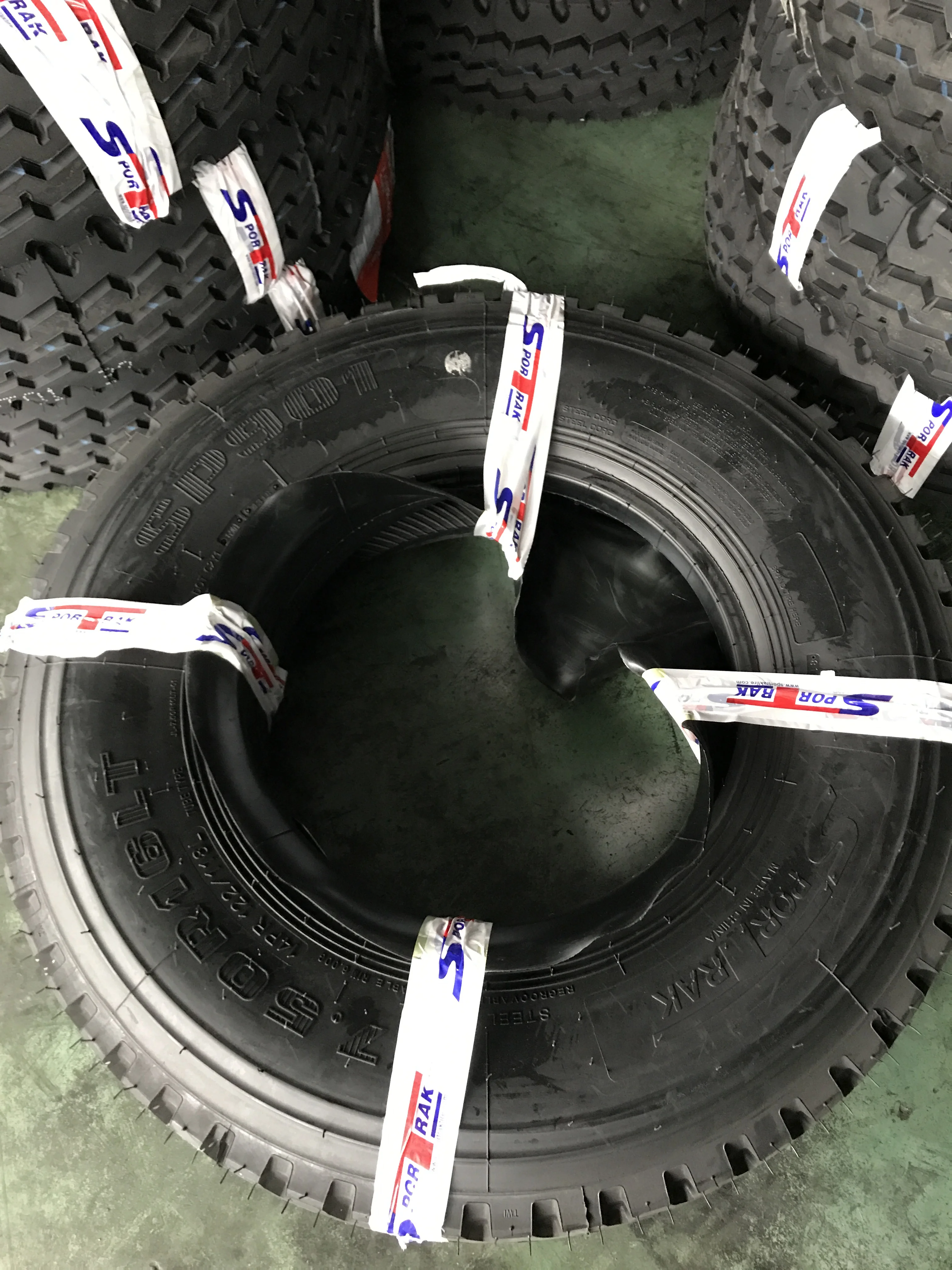 China tyre top quality cheap prices radial light truck tyre 8.25R16LT tires for usa