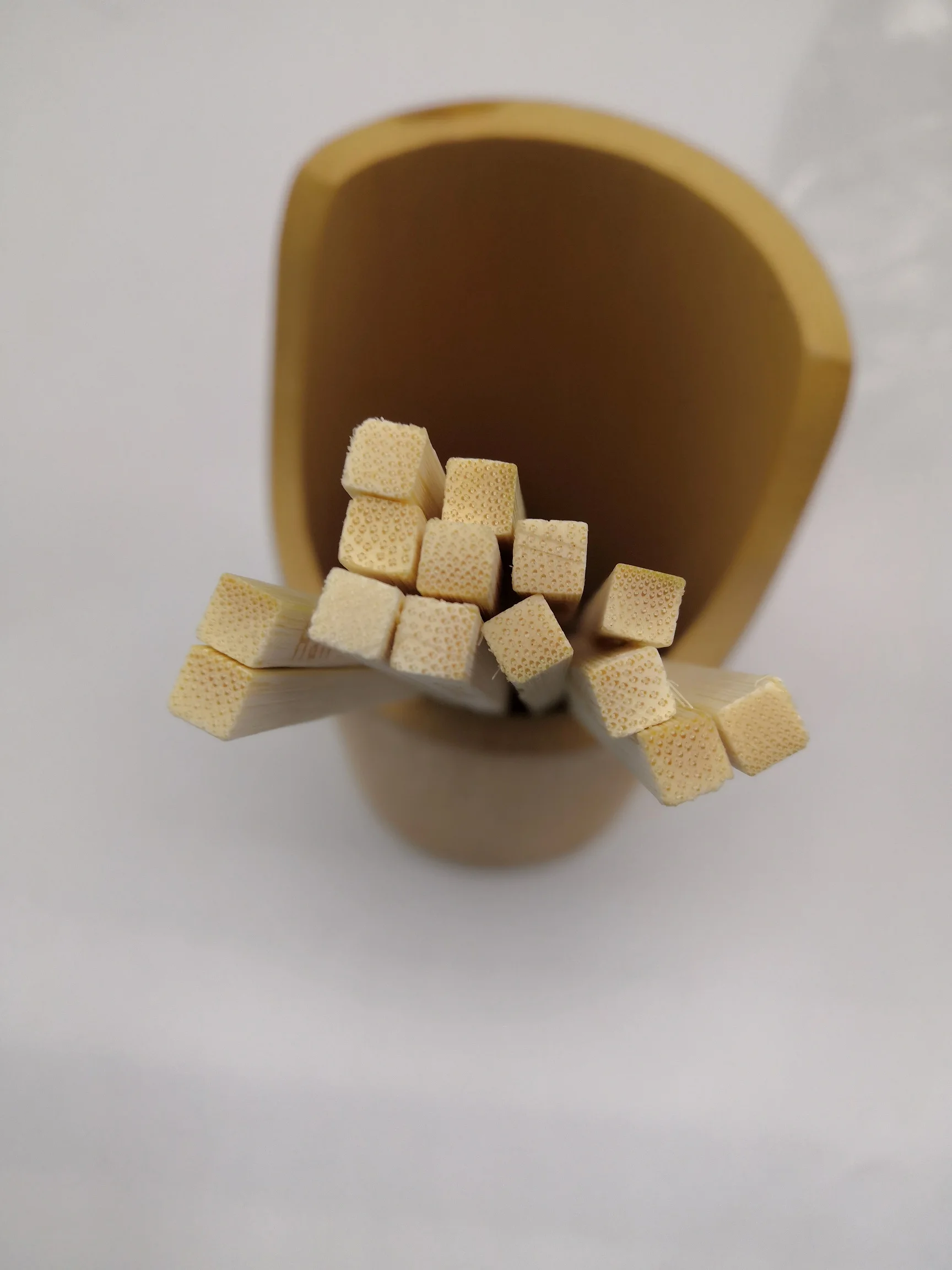 High quality square shape cotton candy bamboo stick with double flat edge