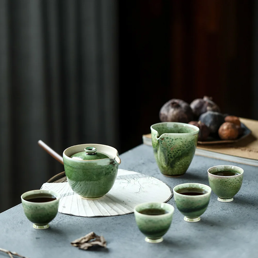 First class clay kiln fired ceramic hand-painted color glaze moss on the green kung fu tea set