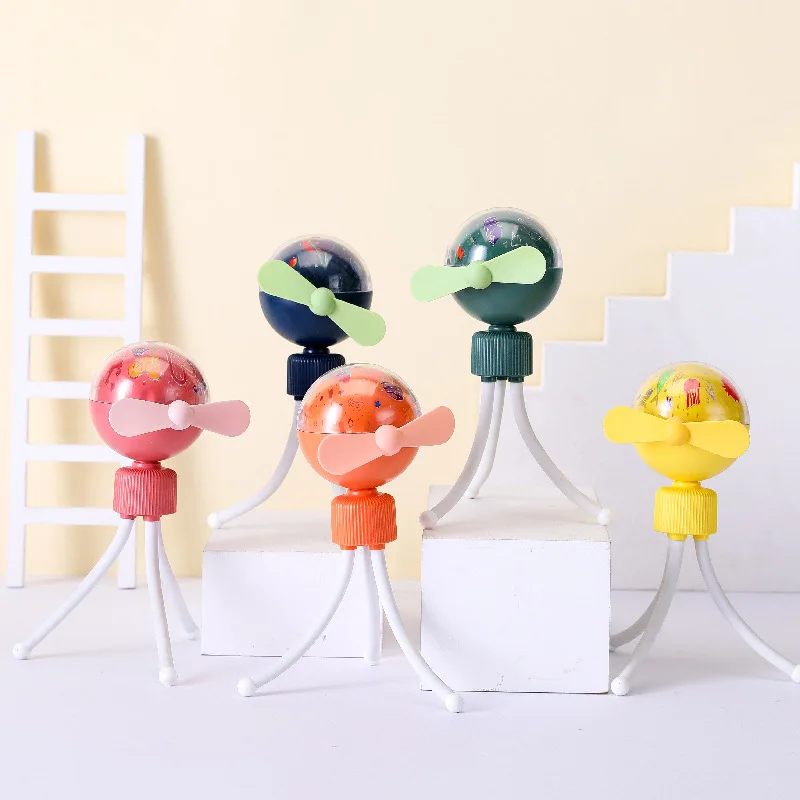 2022 New Cute Octopus Style Rechargeable Mini Portable Fans Table Led Projection Night Light for Kids