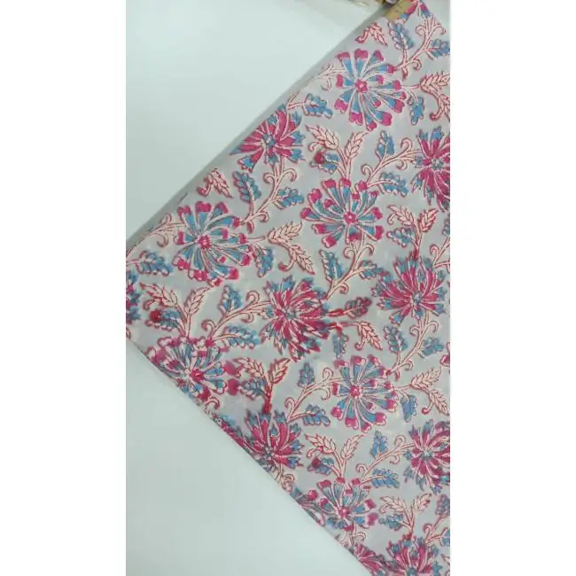 Mots Selling Wrinkle-Resistant Soft Plush Cotton Fabric for Garments Drees Available at Wholesale Price