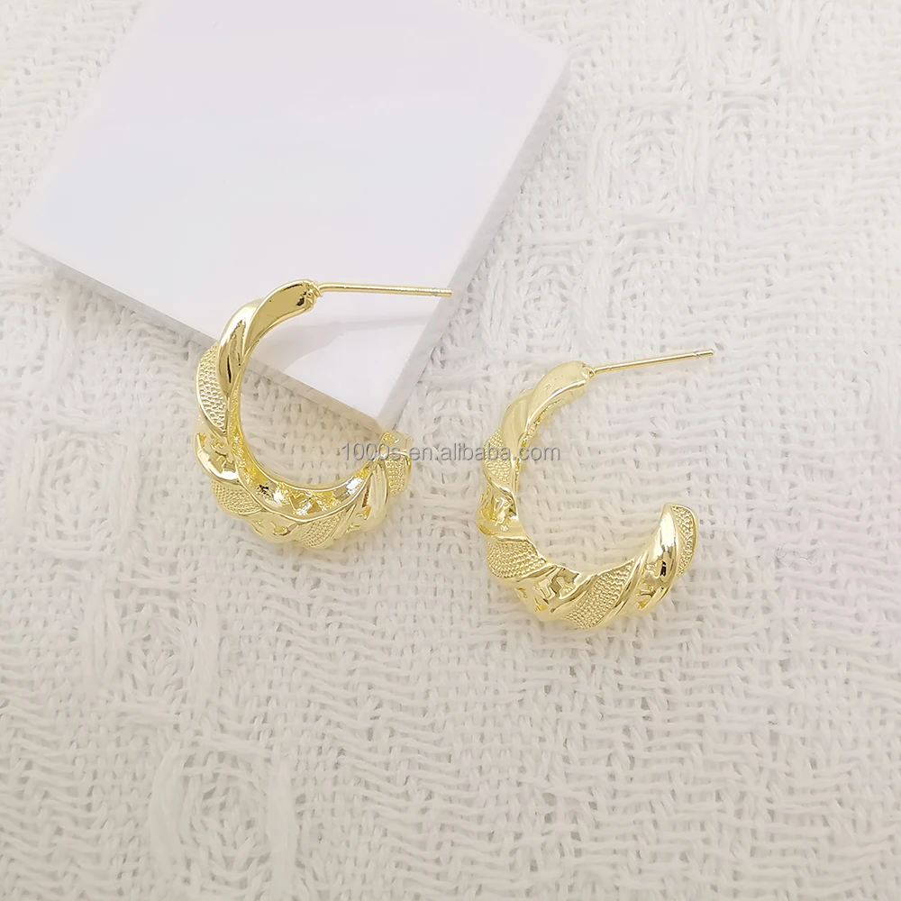 18K Gold Plated Brass Jewelry Simple Designer Open Hoops Type C Delicate Ear Stud Jewelry