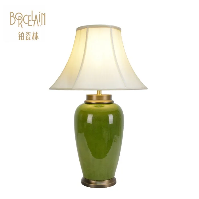 Hand painted modern Christmas gift porcelain concrete red color lamp retro table lamps for trade