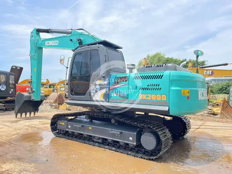 Kobelco SK200-8 used excavator 20 ton in stock crawler digger hydraulic machine excavadora backhoe secondhand Kobelco 200