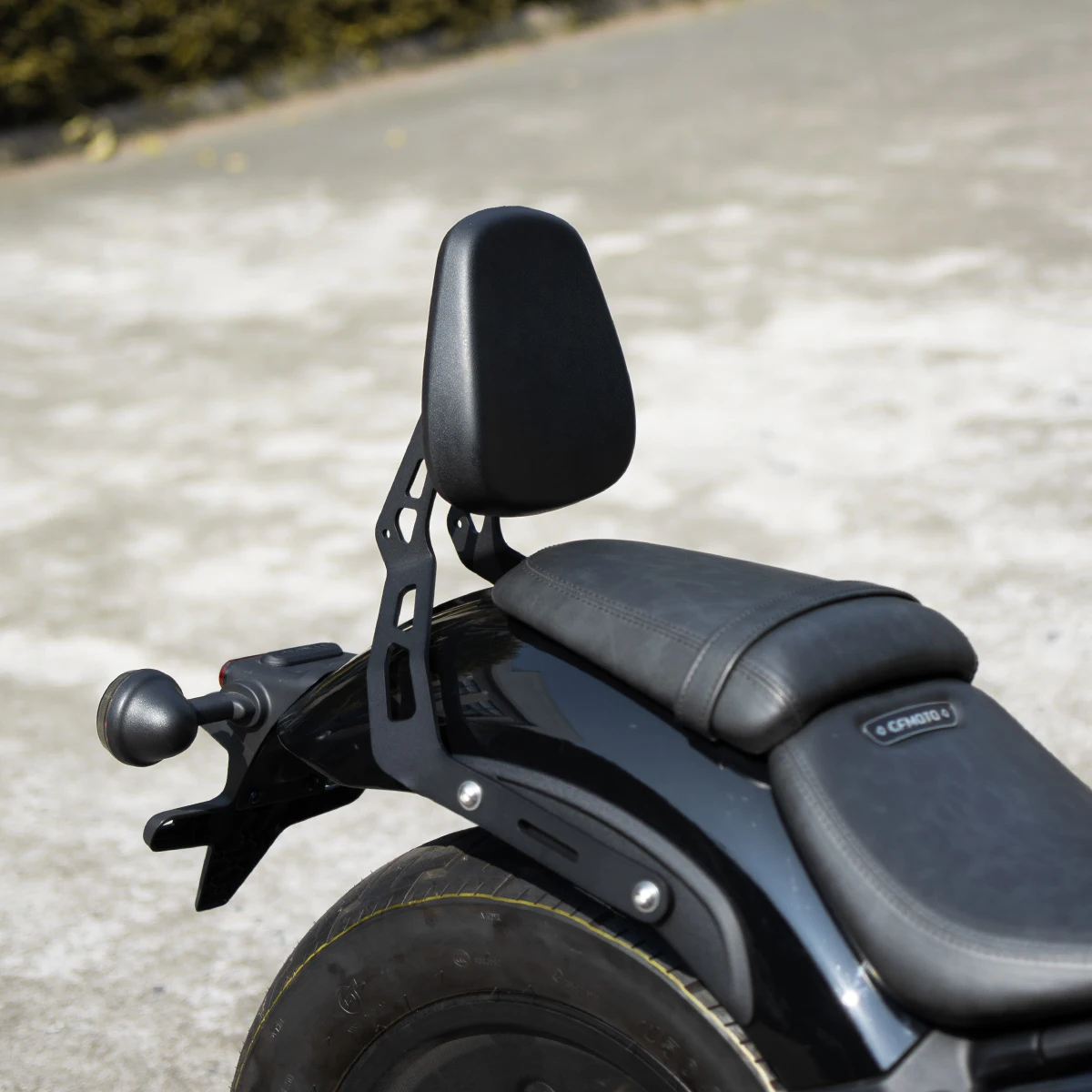 Motorcycle Gloss black Sissy bar Backrest luggage Rack Black Passenger Rear Seat Backrest Support Cushion For CFMOTO 450CL-C