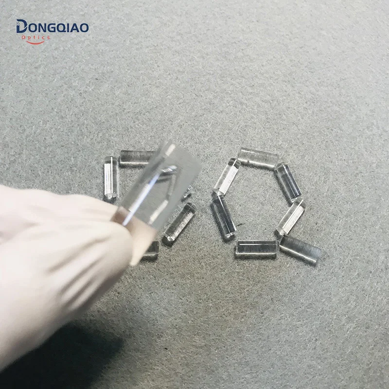 Поставщик световых труб с оптическим сапфировым стержнем, световая направляющая Призма