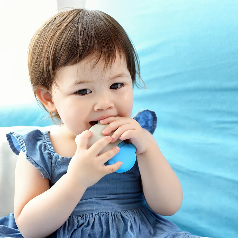 Silicone Cute Bear Silicone Baby Toddler Training Bite Teether for Kids Infant Children with Vibration