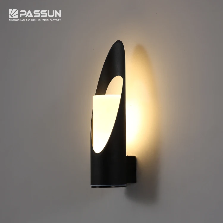 Outdoor courtyard fantasy surface mount 5 watt LED wall light