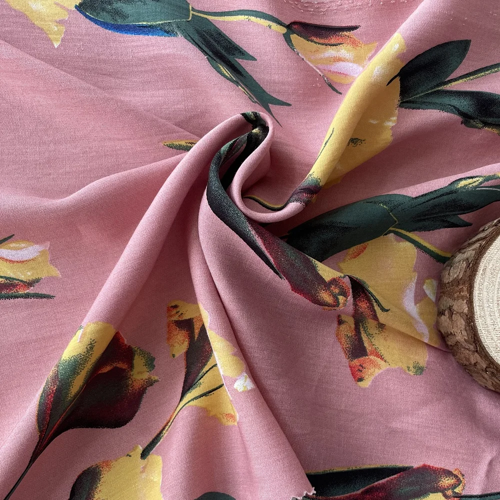 Лидер продаж 2021, новый дизайн, ткань из 100% искусственного шелка с принтом больших листьев для изготовления женской одежды