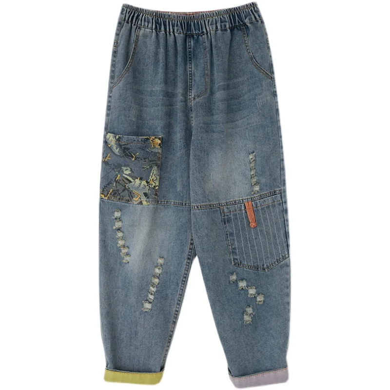 Wholesale Old Stickers Printed Denim Daddy Pants for Women In Autumn 2022 New Large Size Slim Casual 9-point Harlan Jeans