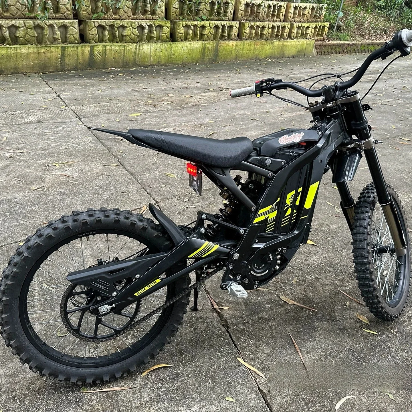 Ready to Ship Brand New Black Suron Light Bee X For Sale 60V 40ah Electric Bike  Ultra Bee talaria