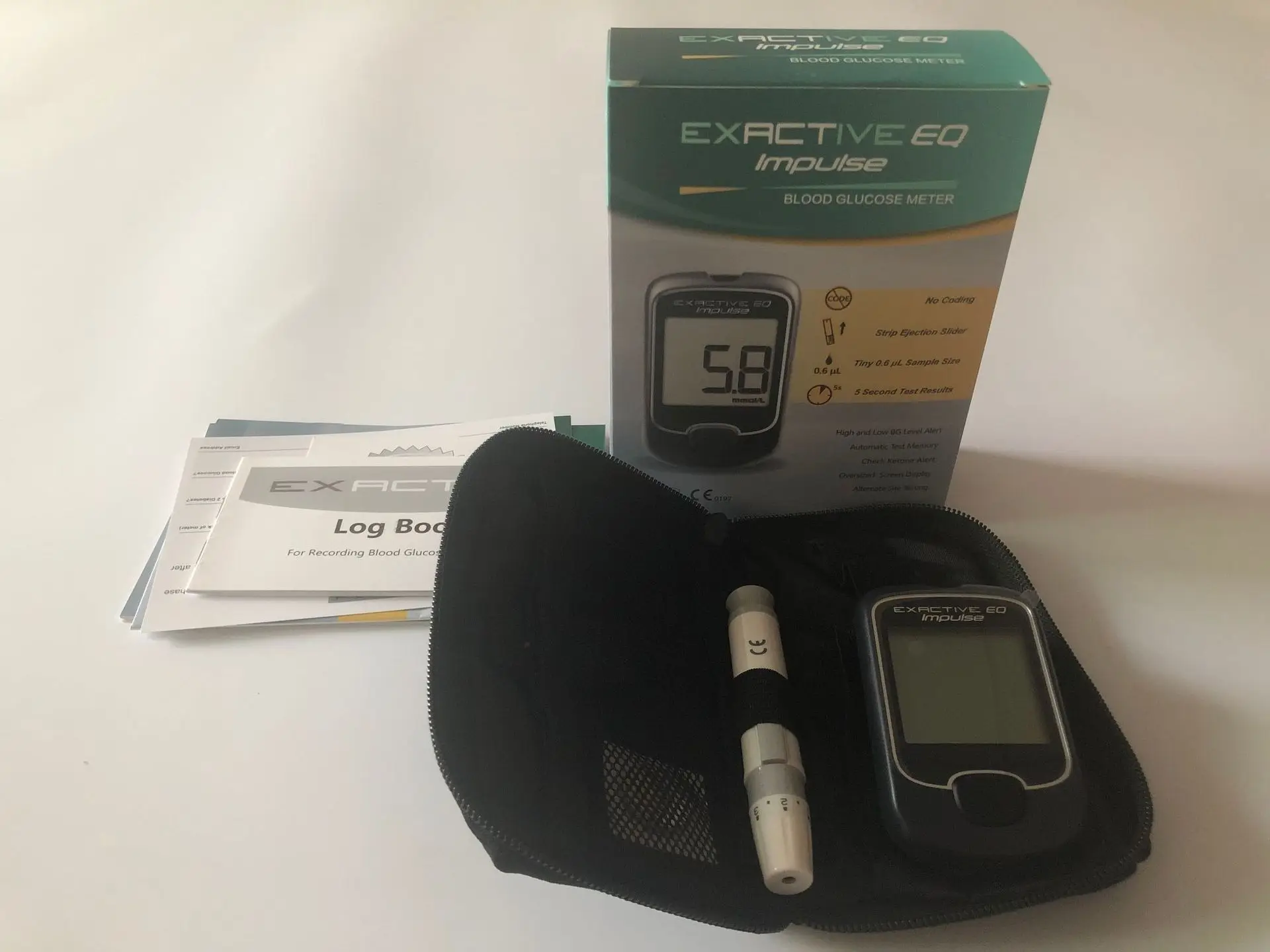 
Simple household Exactive EQ Impulse professional small automatic blood glucose meter for diabetes patients 