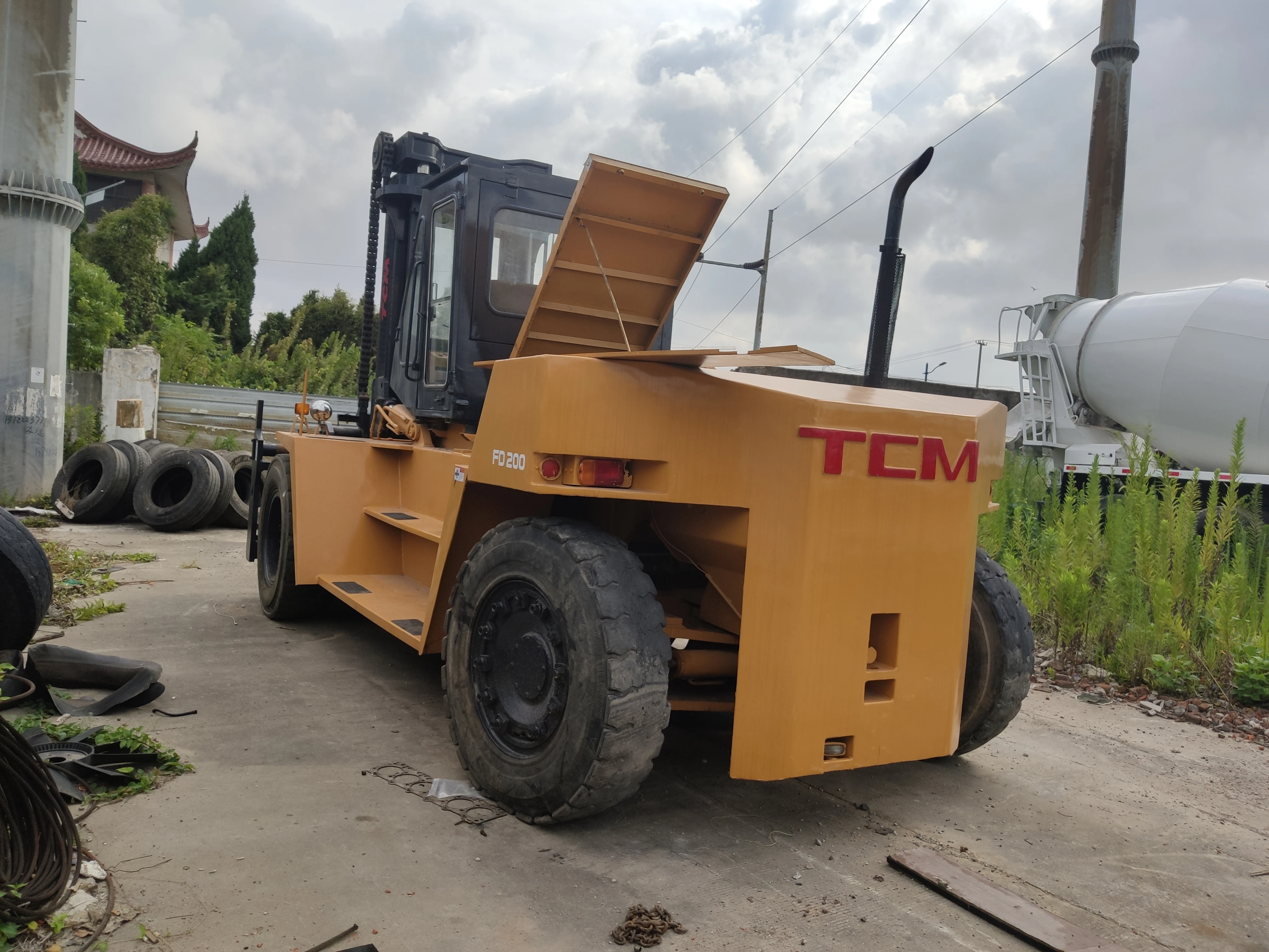 used Japanese make TCM 20 ton 20tons 20ton 20 tons FD200 used 200 forklifts forklift trucks truck in China