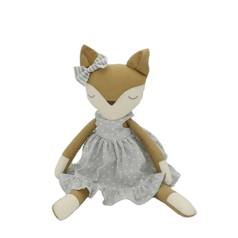 Soft fox doll in nice dress Portant des poupees de renard douces fox plush toy
