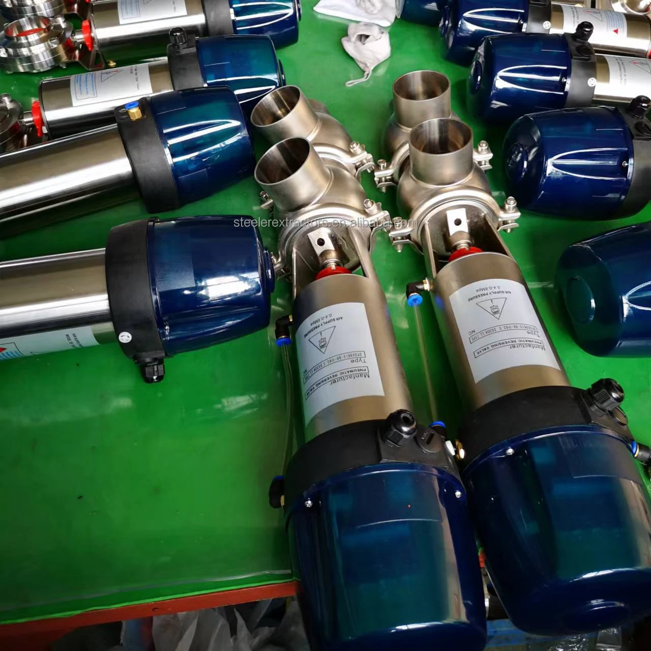 DN 65 type F SS304 with limit switch  Pneumatic Stop Reversing Valve