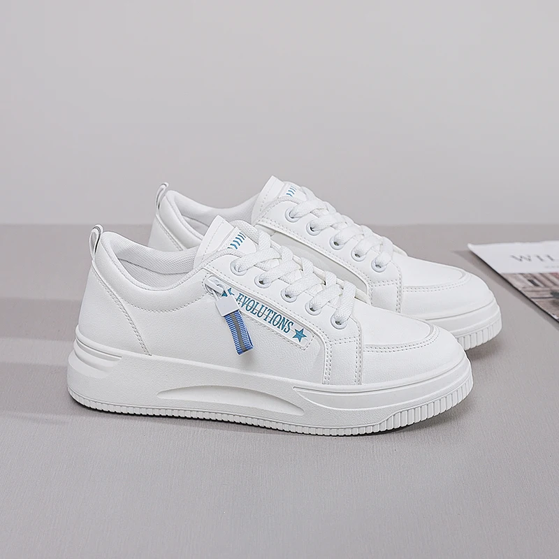 F661 Wholesale Summer New footwear Fashion Student Round Toe Sneakers Sports Leisure Single thick sole white board shoes women