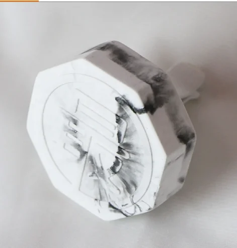 Car Vent Clip Ceramic Aroma Diffuser Fragrance Stone OEM Customized Air Freshener