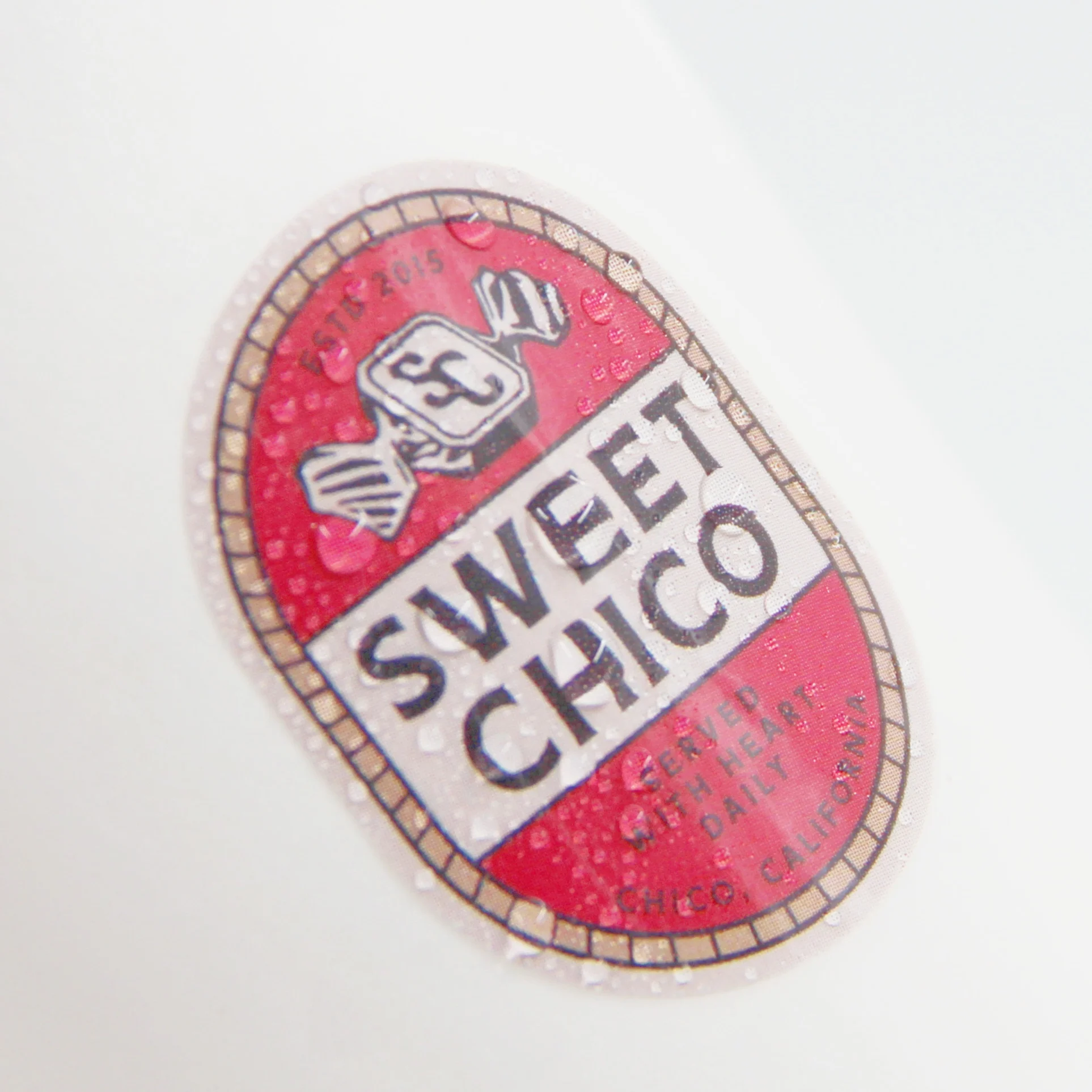 Die Cutting Customize Stickers Waterproof CMYK Printing Custom Logo Pantry Labels Stickers for Candy Box Seal Packaging Labels