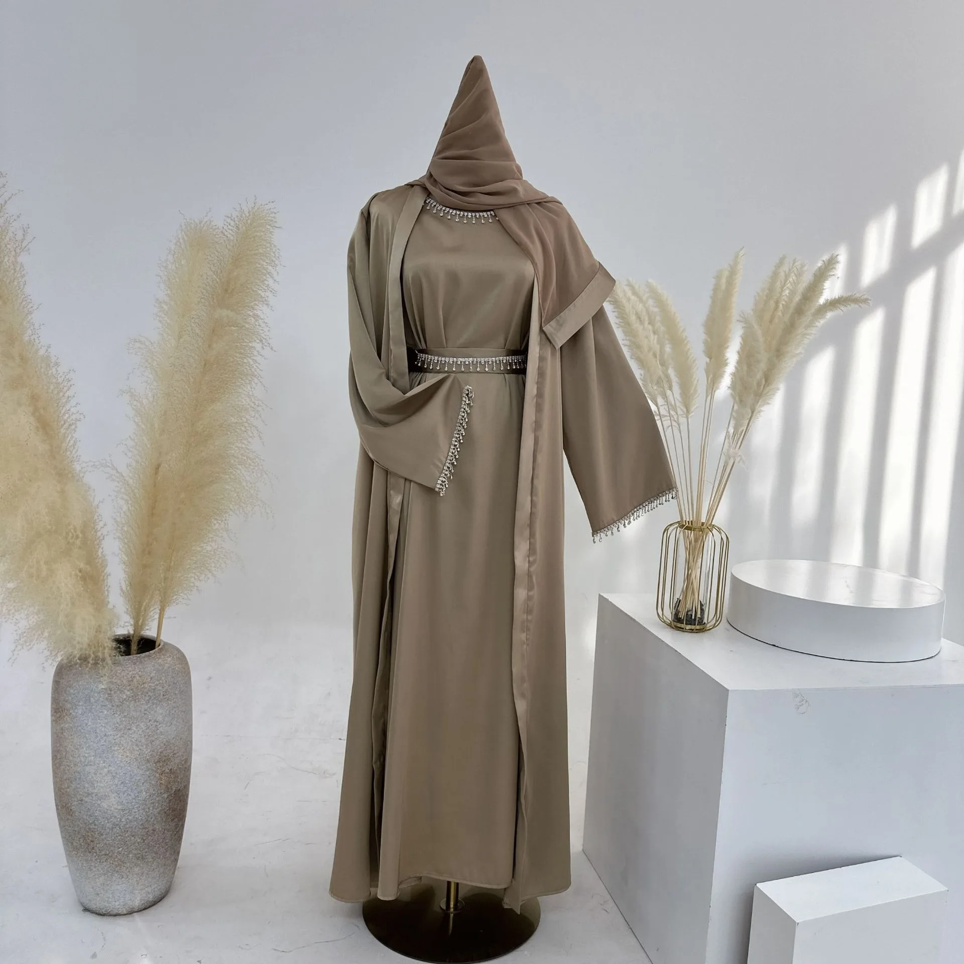 2023 2024 latest modern dubai turkey ladies maxi long sleeve abaya women fashion hijab muslim dress for muslim women