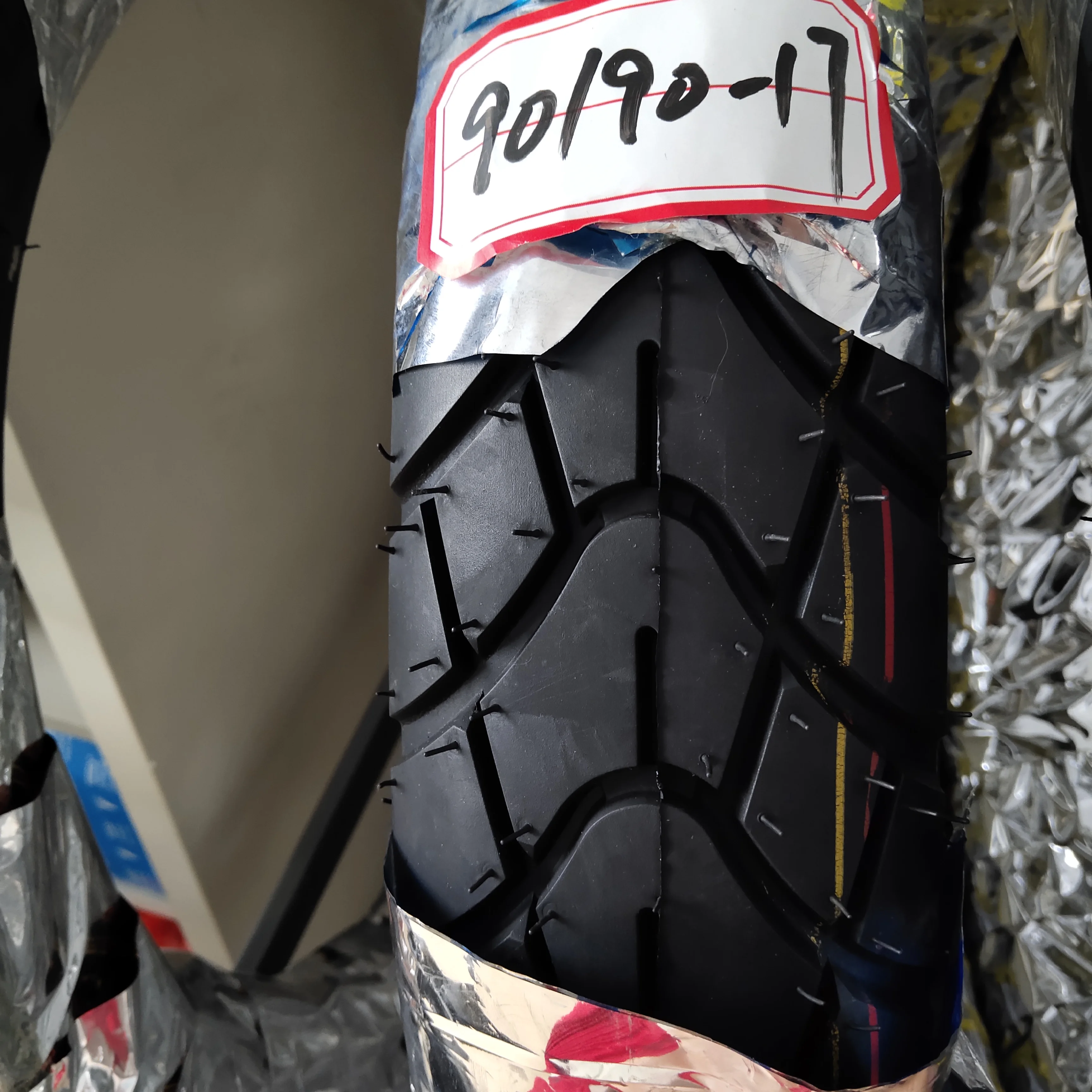 
90/90-17 motorcycle tire 