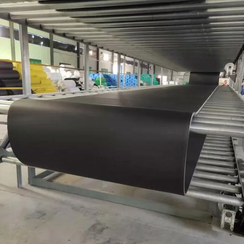 Black Nitrile Rubber/PVC Kraft Self-Adhesive Tape Foil Faced Rubber Foam Roll Sheet Panels