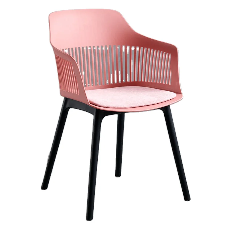 Factory Wholesale Low Price Italian Design Cafe Restaurant Dining Chair Plastic Kitchen Dining Chair on Sale