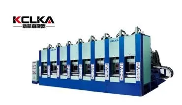 Автоматическая литьевая формовочная машина из сырья эва.EK52-8E2