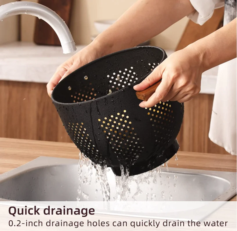 Stainless Steel Colander with Wood Bamboo Handle, 5.5 Quart Powder Coated Steel Large Kitchen Strainer Stable Base,Matte Black