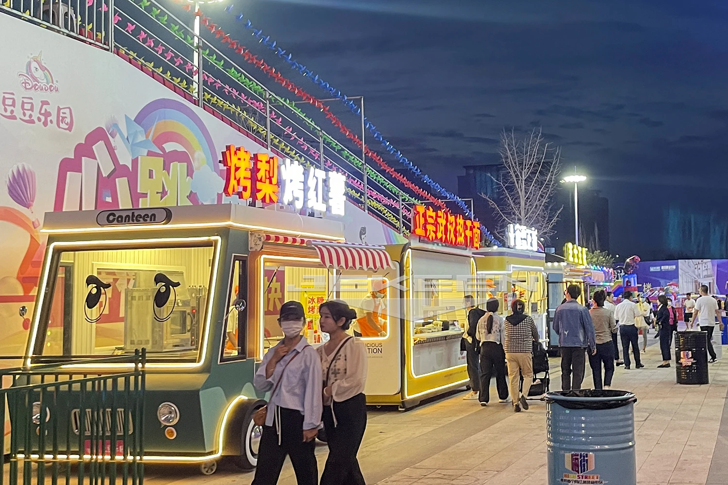 JEKEEN Buy A Modern Double-layer Mobile Commercial Pizza Kitchen Restaurant Catering Food Trailer