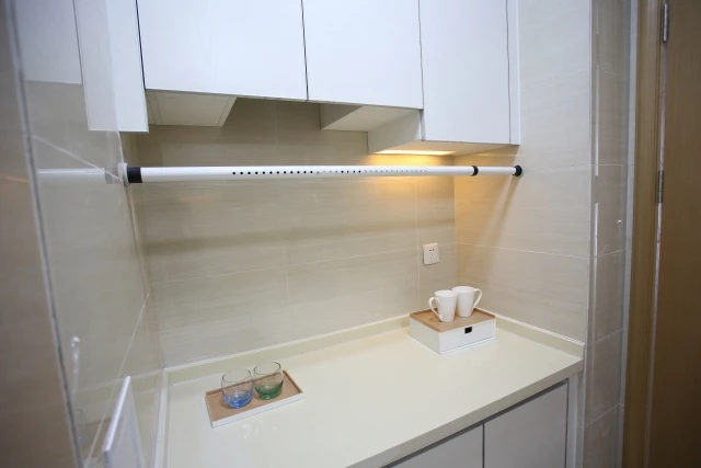 Without  Drill Modern Bath Curtain Rods Door Window Curtain Poles Adjustable Extendable Curtain Rod