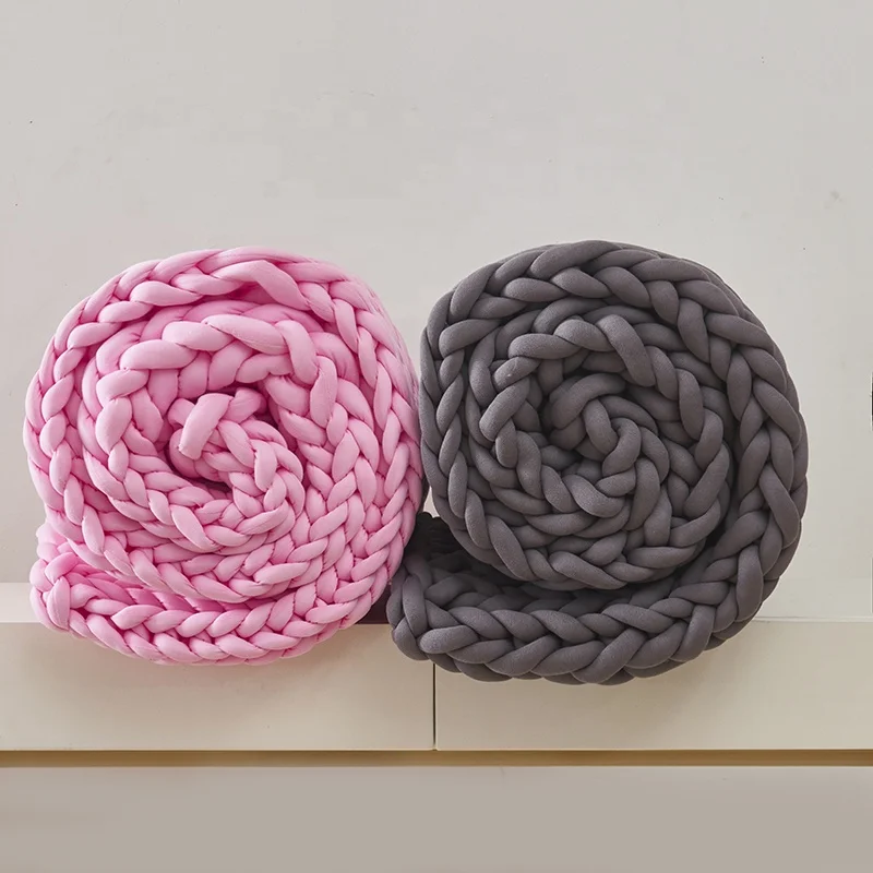 Custom woven knitted chunky knit weighted blanket