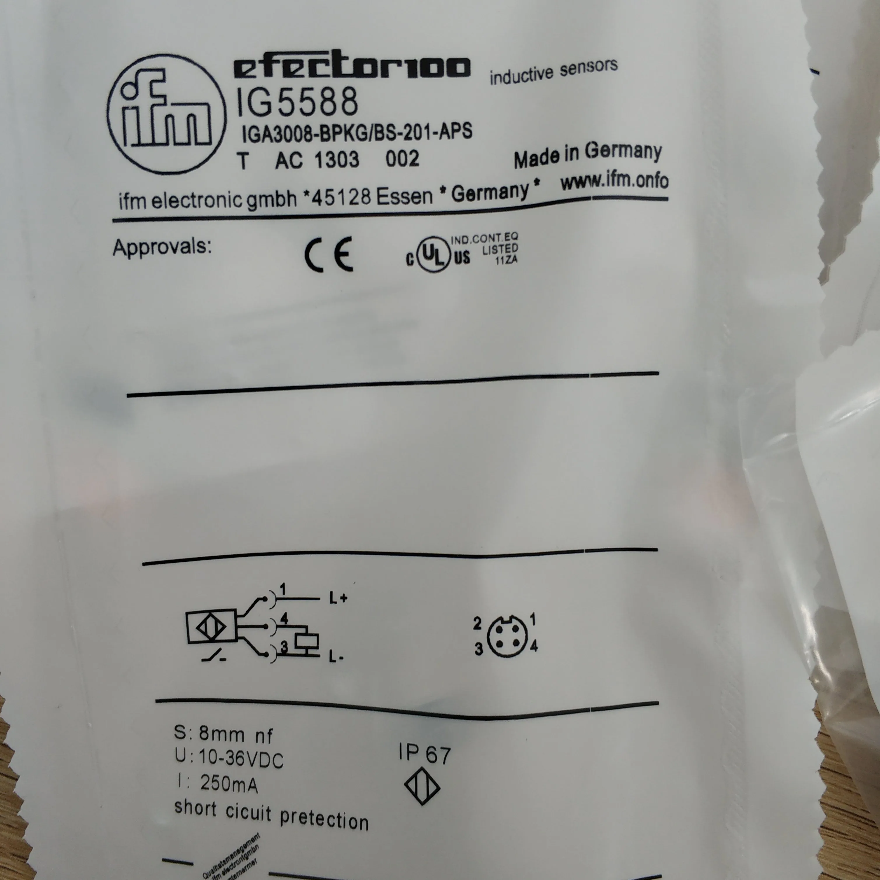 IFM Inductive Sensor IG5588  IG5582 IG5584  IG5575 IG5579