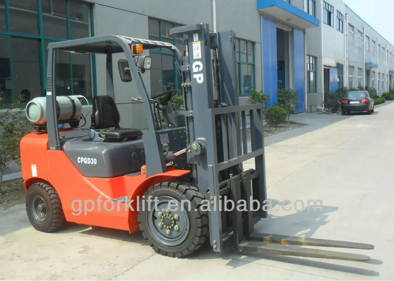 2T 3 Tons LPG Forklift With Japan nissan Forklift Engine