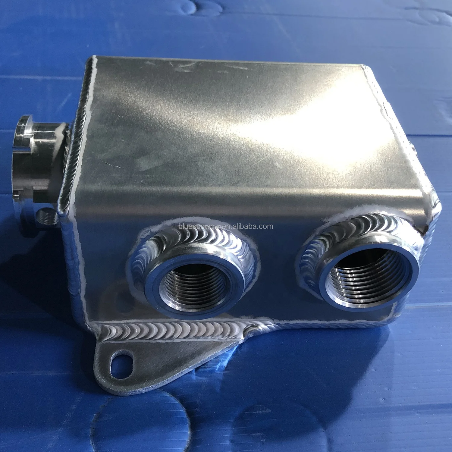 Professional manufacturer customized high quality stainless steel hydraulic tank