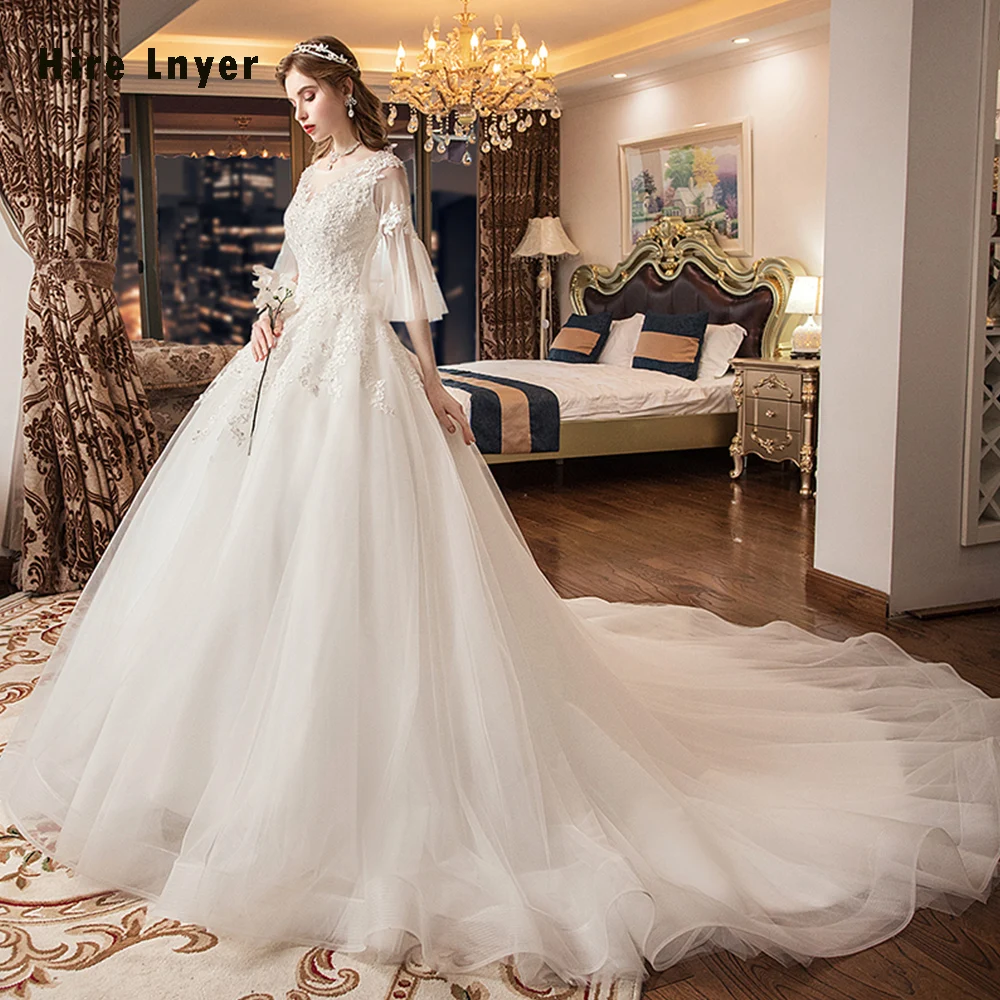 Robe Mariage China Custom Made Short Sleeve Lace Up Back Beading Sequins Appliques Ball Gown Wedding Dresses Plus Size Gelinlik