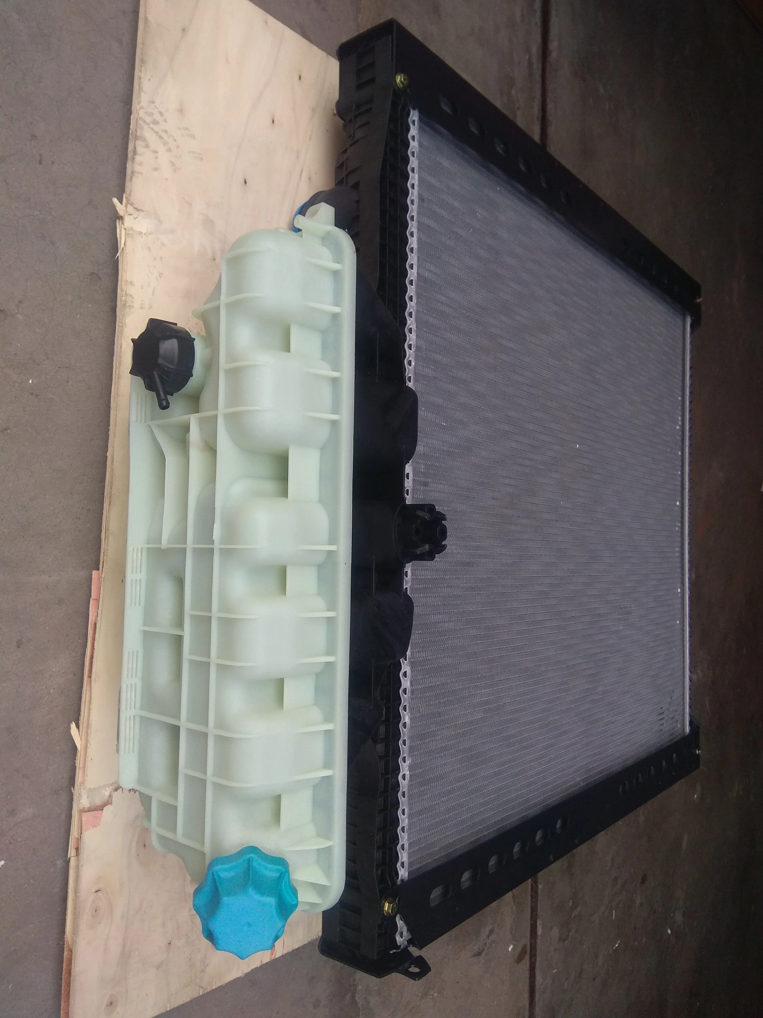 81061016520  Sterling Truck Radiator Accessory