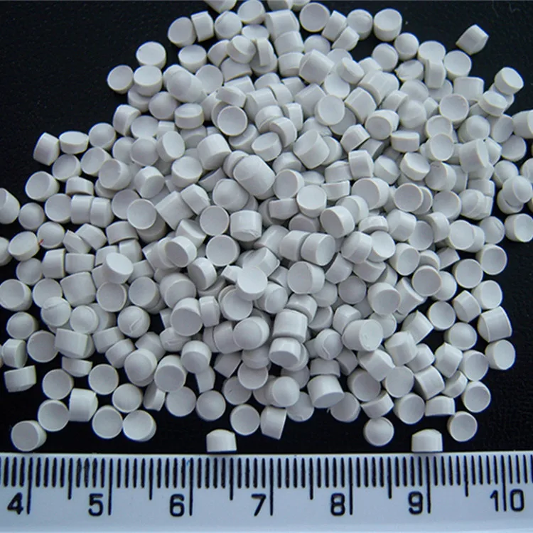 Factory Directly Sell PVC Plastic Granules Rigid PVC/CPVC Compound for PVC Pipe and Corner Fitting