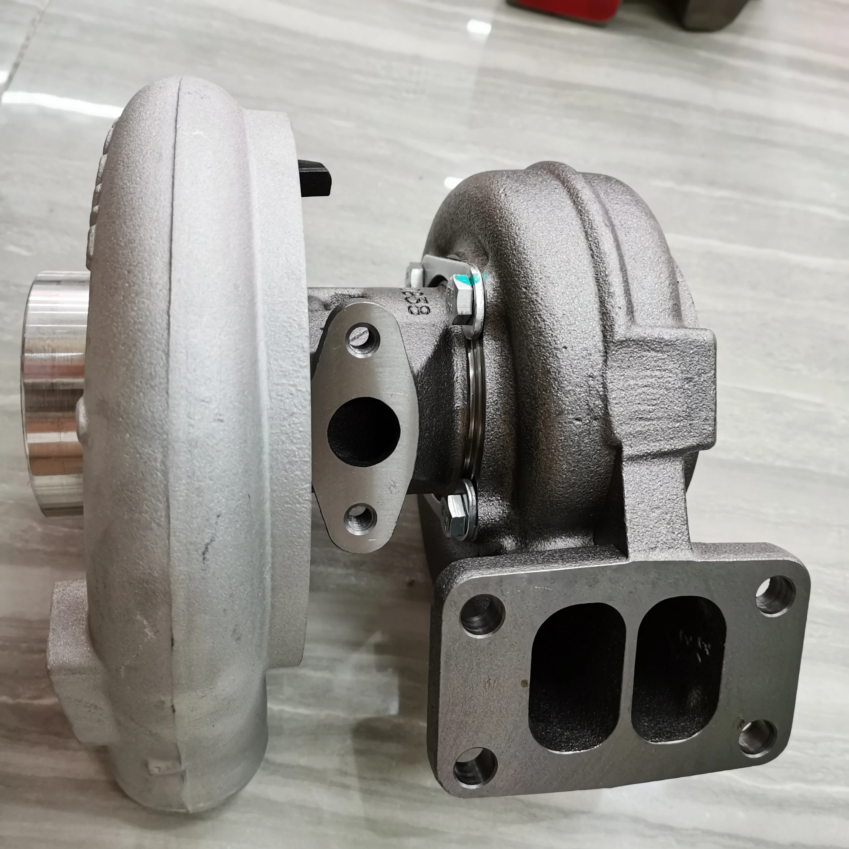 Hyundai Excavator Mechanical engine parts DH220 excavator diesel oil Engine system turbocharger