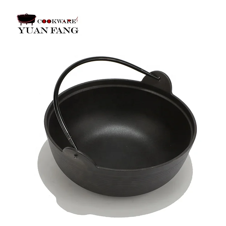 Wholesale 20/24/26/28CM Pre-Seasoned Japanese Cast Iron Sukiyaki Nabe Ramen Hot Pot with Wooden Lid