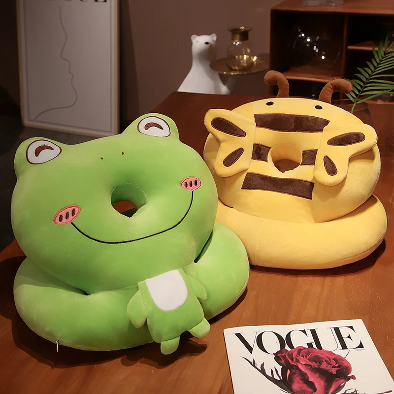 Hot Sale Super Soft Simulation Frog/Elk/Bee Nap Pillow Special Neck Protection Cute Animal Shape Pillow for Students/Workers Nap