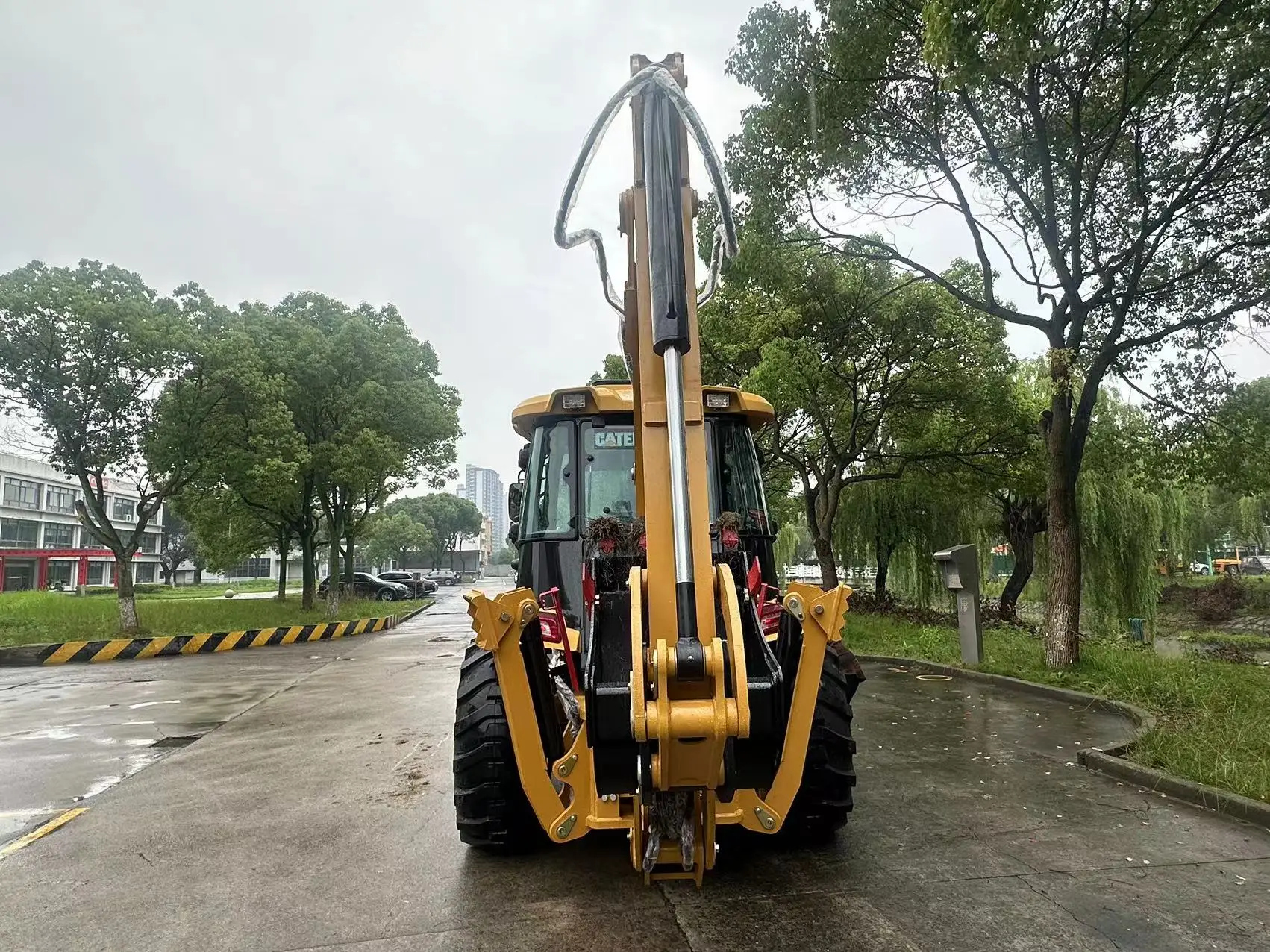 100% Ready With Low Price,High Quality 4 Wheel Drive Tractor Backhoe Loader CAT Famous Brand CAT420F Backhoe in stock for sale