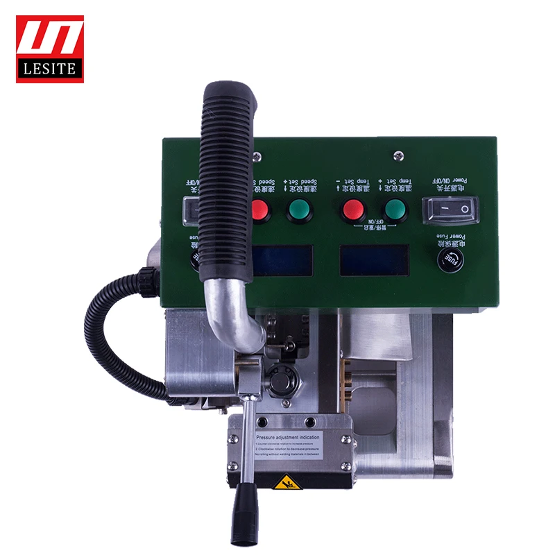 Plastic HDPE Geomembrane Welding Machine Close to Comet