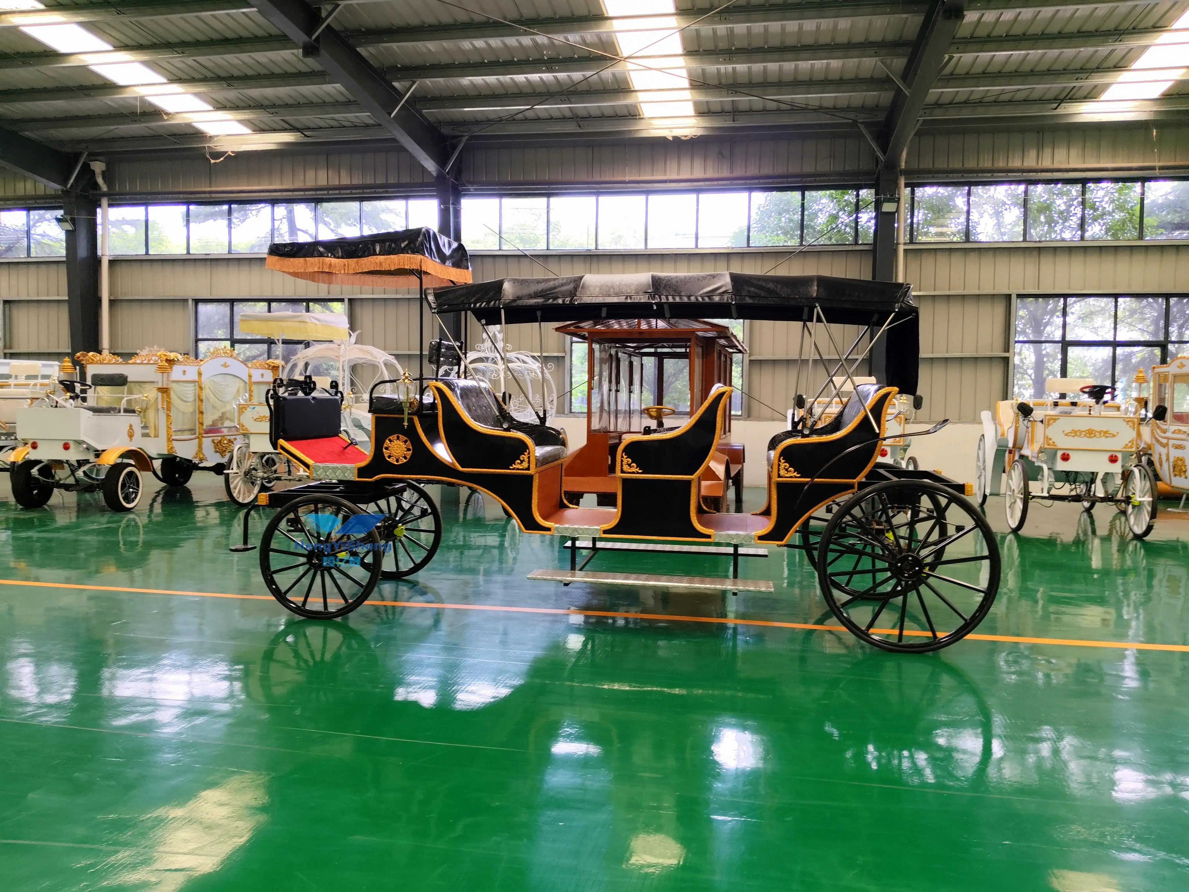 9 seater horse-drawn carriage for theme park Special horse carriage for party/deluxe wedding carriage